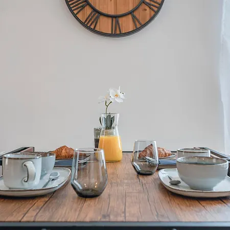 Apartment Design @ Rumbach *