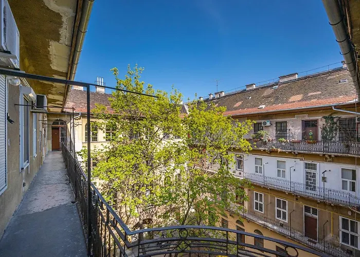 Design @ Rumbach * Budapest