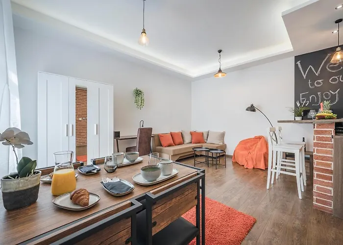Design @ Rumbach Apartament
